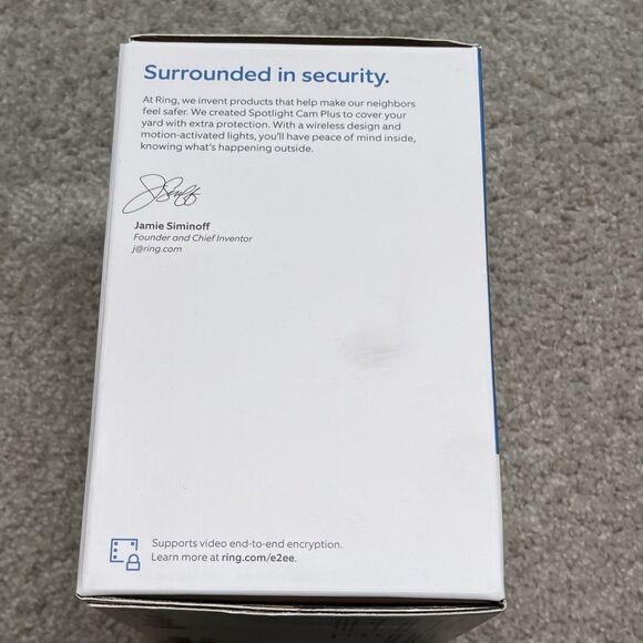 NEW Ring Spotlight Cam Plus Battery White Siren Surveillance Camera Amazon Alexa - Picture 5 of 9